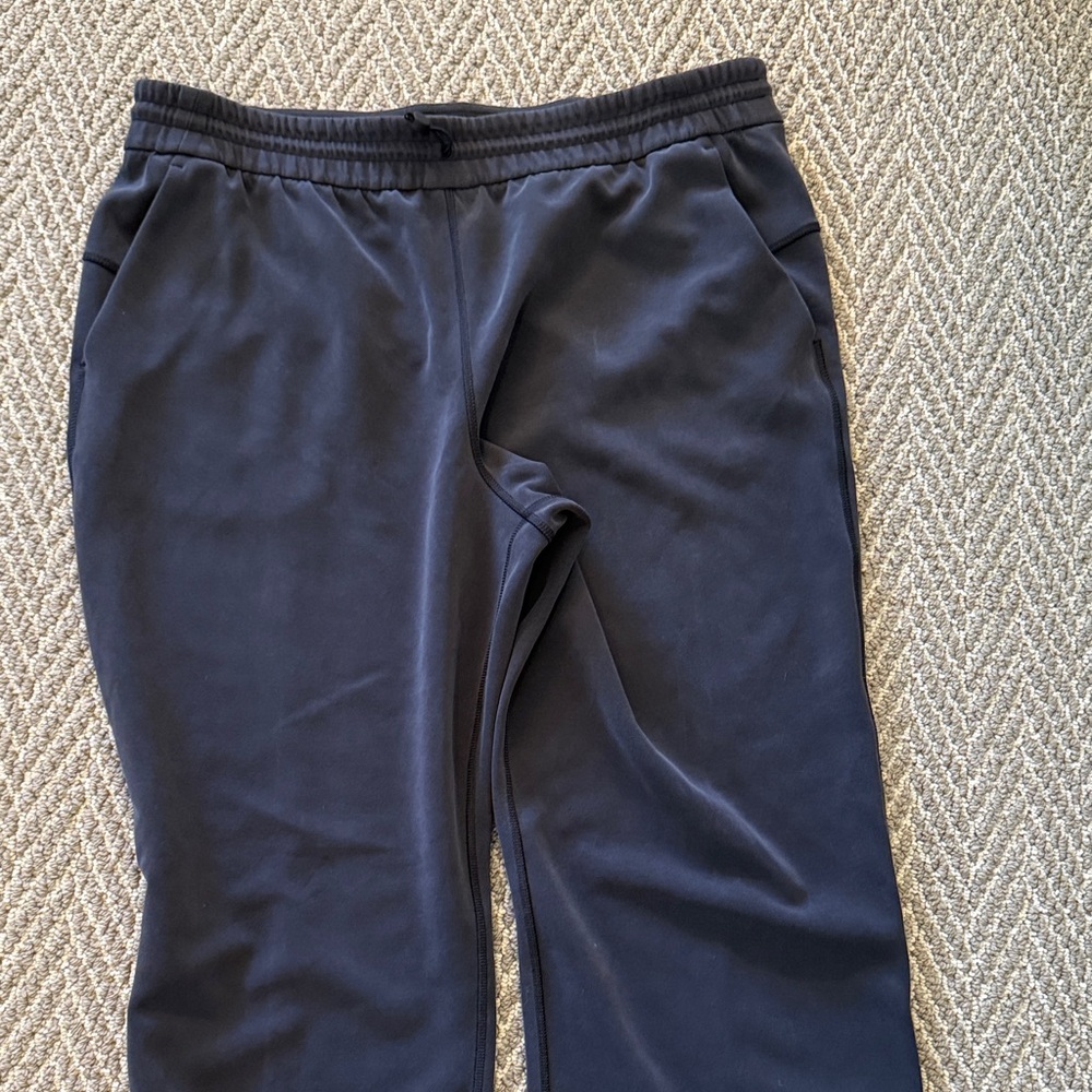 lululemon athletica Softstreme High-Rise Pant in Black - Picture 6 of 7